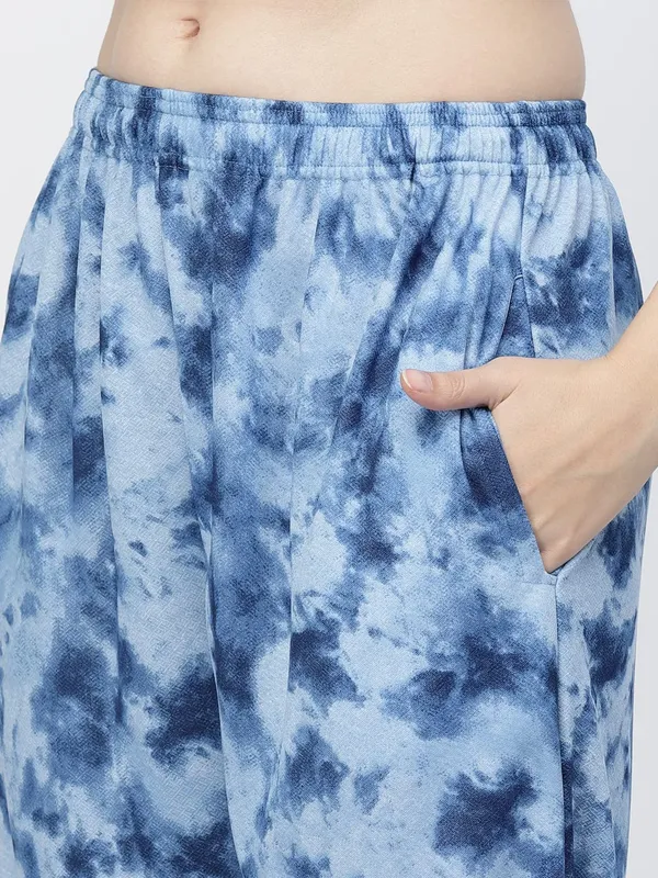 Blue_Relaxed_Fit_Printed_Pyjamas_For_Women_&_Girls