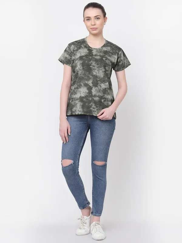 Green_Regular_Fit_Printed_Half_Sleeves_Round_Neck_Gym_Sports_T-Shirt_For_Women_&_Girls