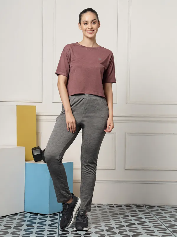 UZARUS_Women's_Regular_Fit_Gym_T-Shirt__Soft,_Breathable_&_Quick-Dry_Activewear__Ideal_for_Workout_,_Yoga,_Running,_Exercise,_Casual_Outings_&_Everyday_Comfort__Lightweight_&_Stretchable_Sportswear_Top_for_women