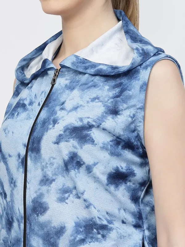 Blue_Relaxed_Fit_&_Stretchable_Hoodie_Neck_Workout_Sleeveless_Tracksuit_Co-Ord_Set_For_Women_&_Girls