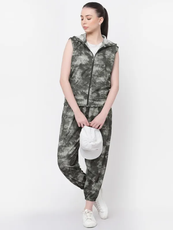 Green_Relaxed_Fit_&_Stretchable_Hoodie_Neck_Workout_Sleeveless_Tracksuit_Co-Ord_Set_For_Women_&_Girls