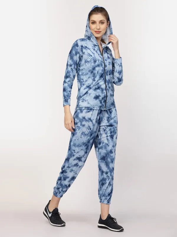 Blue_Printed_Hooded_Zipper_Full_Sleeves_Track_Suit_Co-Ord_Set_For_Women_&_Girls