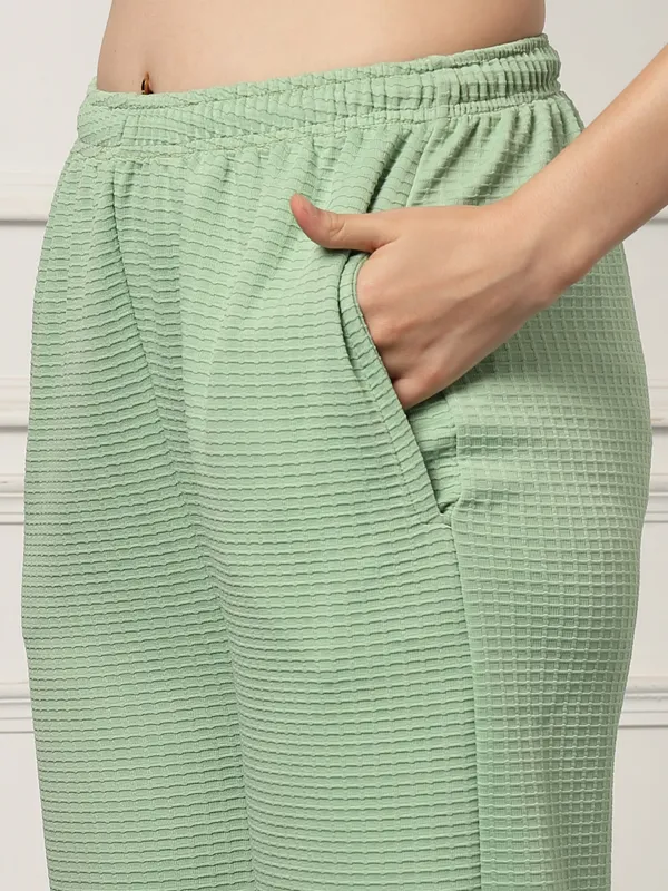 UZARUS_Women's_Loose_Fit_Baggy_Jogger_Pants_with_2_Side_Pockets_&_Hem_Grip__Ideal_for_Morning_Walk,_Yoga,_Travel_&_Casual_Wear