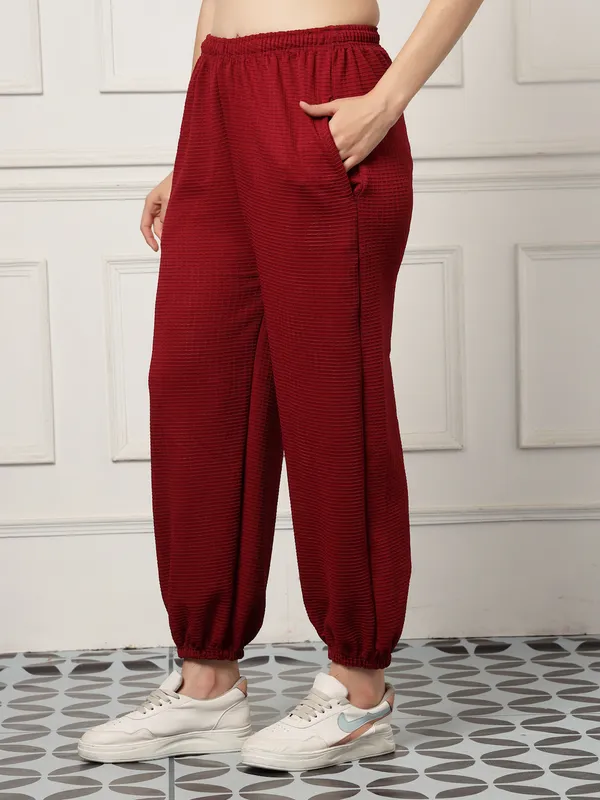 UZARUS_Women's_Loose_Fit_Baggy_Jogger_Pants_with_2_Side_Pockets_&_Hem_Grip__Ideal_for_Morning_Walk,_Yoga,_Travel_&_Casual_Wear