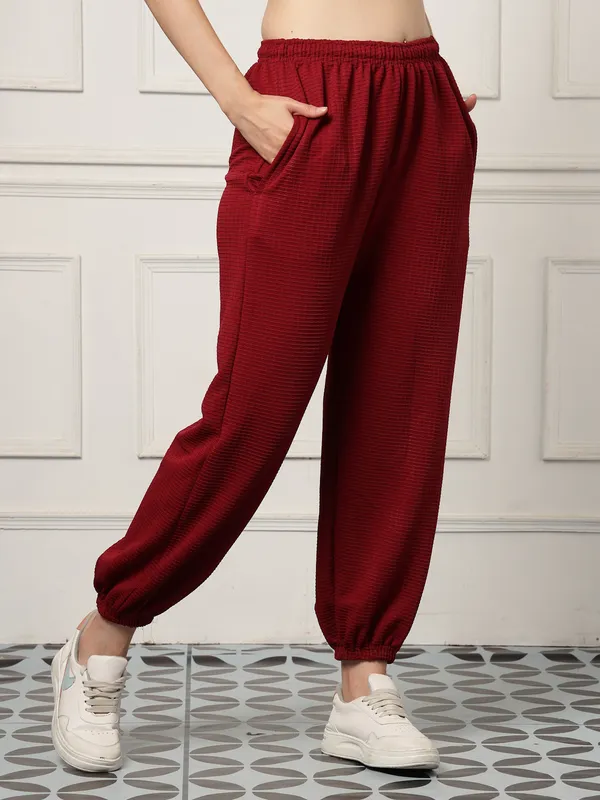 UZARUS_Women's_Loose_Fit_Baggy_Jogger_Pants_with_2_Side_Pockets_&_Hem_Grip__Ideal_for_Morning_Walk,_Yoga,_Travel_&_Casual_Wear