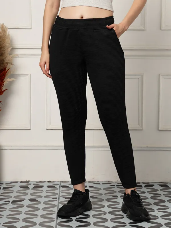 Uzarus_Women's__Jogger_with__Elasticated_Drawstring_Waist_&_2_side_pocket_|_relaxed_fit_regular_jogger_for_women_|_sports_gym_workout_running_jogger_for_women.