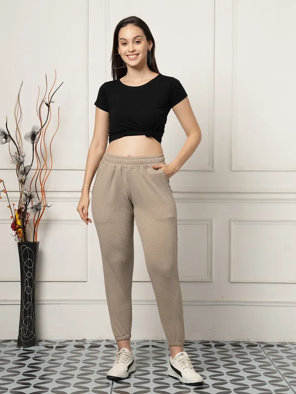 Uzarus_Women's__Jogger_with__Elasticated_Drawstring_Waist_&_2_side_pocket_|_relaxed_fit_regular_jogger_for_women_|_sports_gym_workout_running_jogger_for_women.