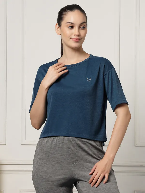 UZARUS_Women's_Regular_Fit_Gym_T-Shirt__Soft,_Breathable_&_Quick-Dry_Activewear__Ideal_for_Workout_,_Yoga,_Running,_Exercise,_Casual_Outings_&_Everyday_Comfort__Lightweight_&_Stretchable_Sportswear_Top_for_women