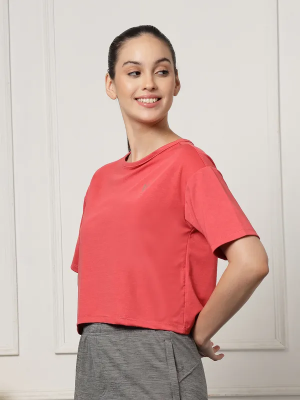 UZARUS_Women's_Regular_Fit_Gym_T-Shirt__Soft,_Breathable_&_Quick-Dry_Activewear__Ideal_for_Workout_,_Yoga,_Running,_Exercise,_Casual_Outings_&_Everyday_Comfort__Lightweight_&_Stretchable_Sportswear_Top_for_women