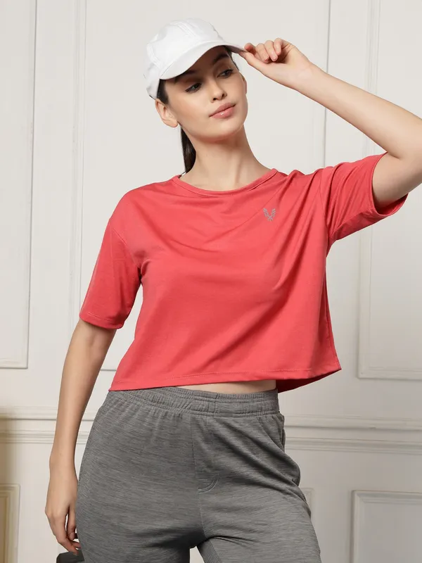 UZARUS_Women's_Regular_Fit_Gym_T-Shirt__Soft,_Breathable_&_Quick-Dry_Activewear__Ideal_for_Workout_,_Yoga,_Running,_Exercise,_Casual_Outings_&_Everyday_Comfort__Lightweight_&_Stretchable_Sportswear_Top_for_women