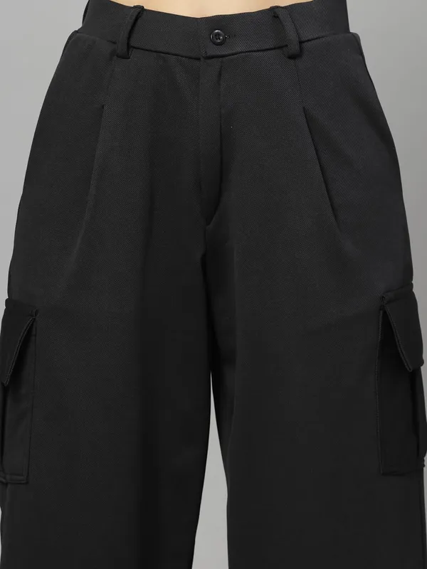 Black_Relaxed_Fit_Cargo_Trouser_4_Pockets_Baggy_Pants_For_Women_&_Girls