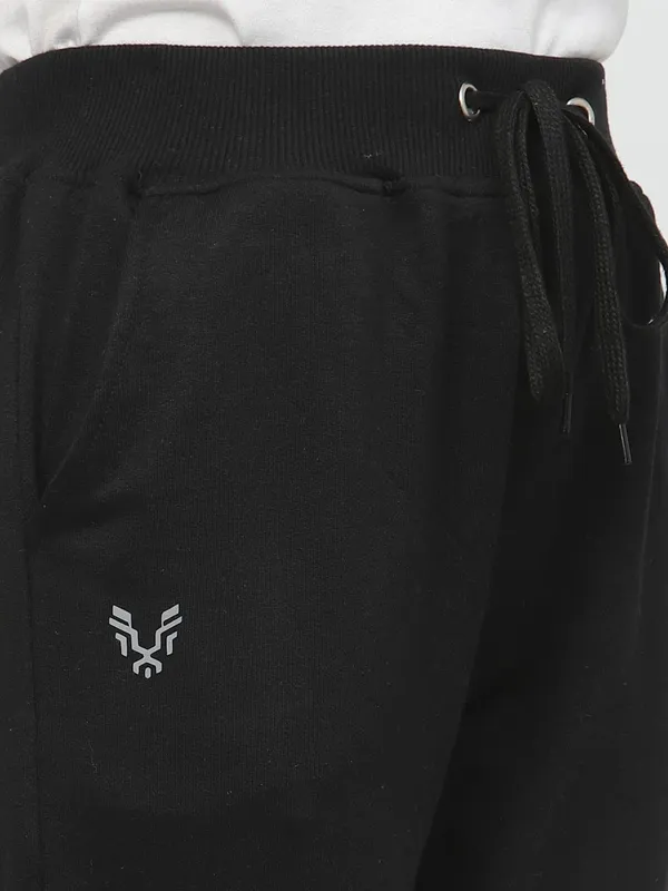 Black_Cotton_Regular_Fit_Joggers_Track_Pants_With_3_Pockets_For_Womens_&_Girls