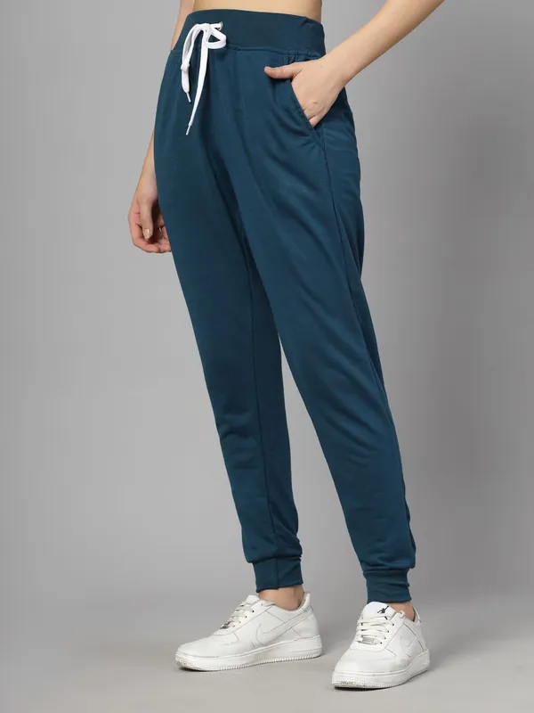 Sea_Green_Cotton_Regular_Fit_Joggers_Track_Pants_With_3_Pockets_For_Womens_&_Girls