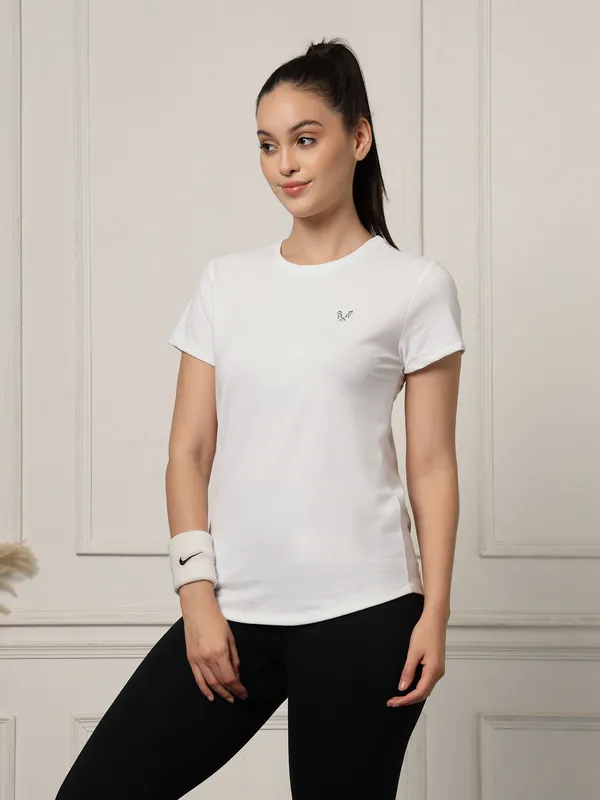 UZARUS_Women's_Regular_Fit_Gym_T-Shirt__Soft,_Breathable_&_Quick-Dry_Activewear__Ideal_for_Workout_,_Yoga,_Running,_Exercise,_Casual_Outings_&_Everyday_Comfort__Lightweight_&_Stretchable_Sportswear_Top_for_women