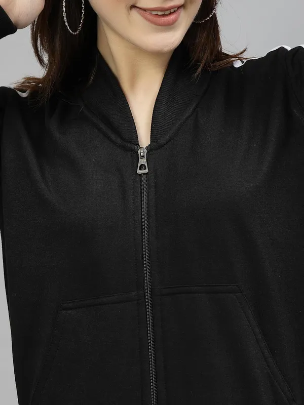 Black_Cotton_Full_Zipper_Fleece_Winter_Jacket_For_Women