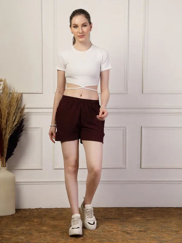 Lavender_&_Wine_Elastic_Waist_Linen_Relaxed_Fit_Shorts_With_Side_Pockets_For_Women_&_Girls_(Pack_Of_2)