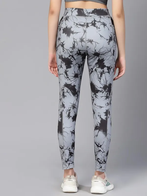 Black_Uzarus_Gym_Wear_Premium_Printed_Active_Wear_4_Way_Leggings_With_Side_Pockets_For_Women_&_Girls