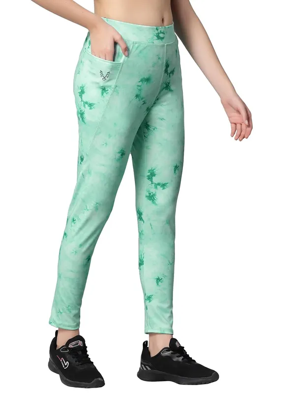 Green_Gym_Wear_Cotton_Stretchable_Leggings_For_Women
