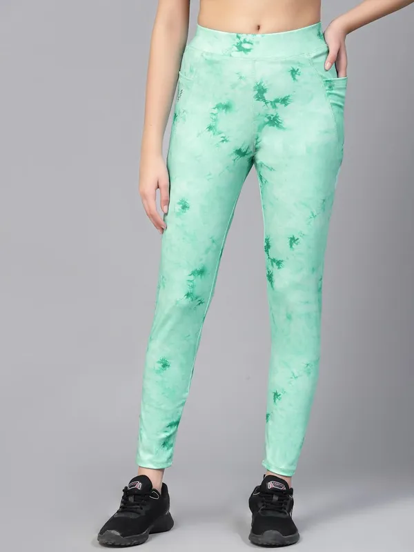 Green_Gym_Wear_Cotton_Stretchable_Leggings_For_Women