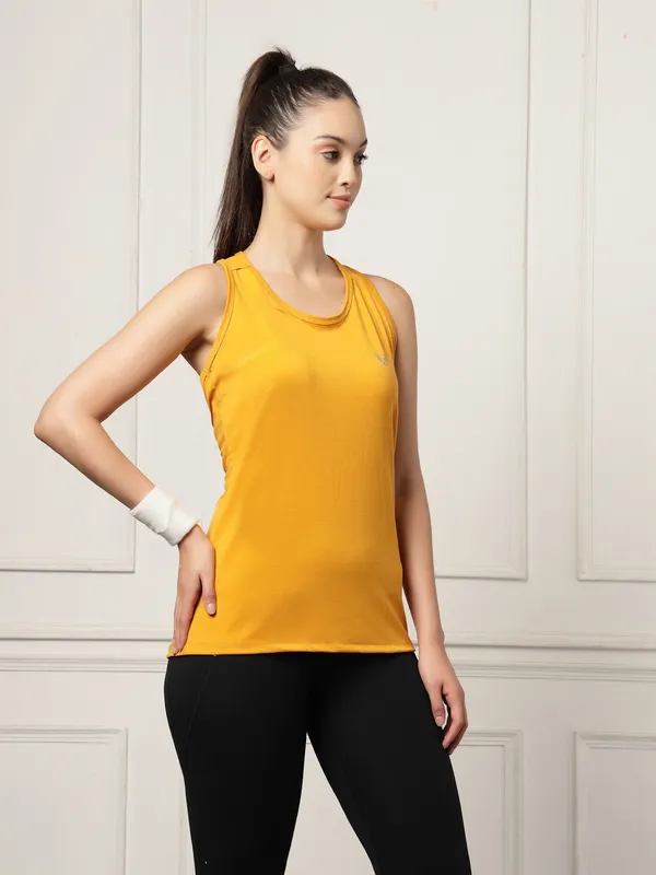 UZARUS_Women's_Regular_Fit_Gym_Vest_|_Soft_&_Breathable_Quick-Dry_Fabric_|_Ideal_for_Workout,_Yoga,_Running,_Exercise,_Casual_&_Daily_Wear_|_Lightweight_Activewear_Tank_Top_for_Everyday_Comfort.