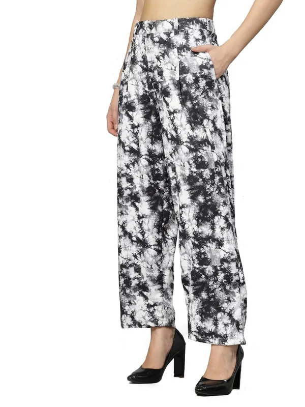 Black_Relaxed_Fit_Trouser_2_Pockets_Baggy_Pants_For_Women_&_Girls