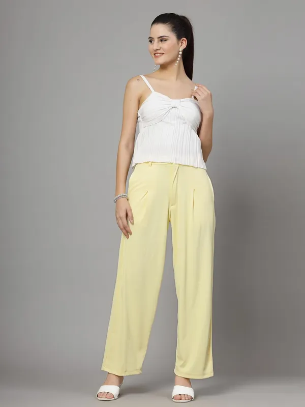 Yellow_Relaxed_Fit_Trouser_2_Pockets_Baggy_Pants_For_Women_&_Girls