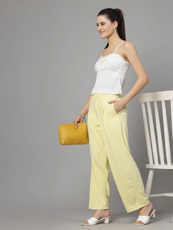 Yellow_Relaxed_Fit_Trouser_2_Pockets_Baggy_Pants_For_Women_&_Girls