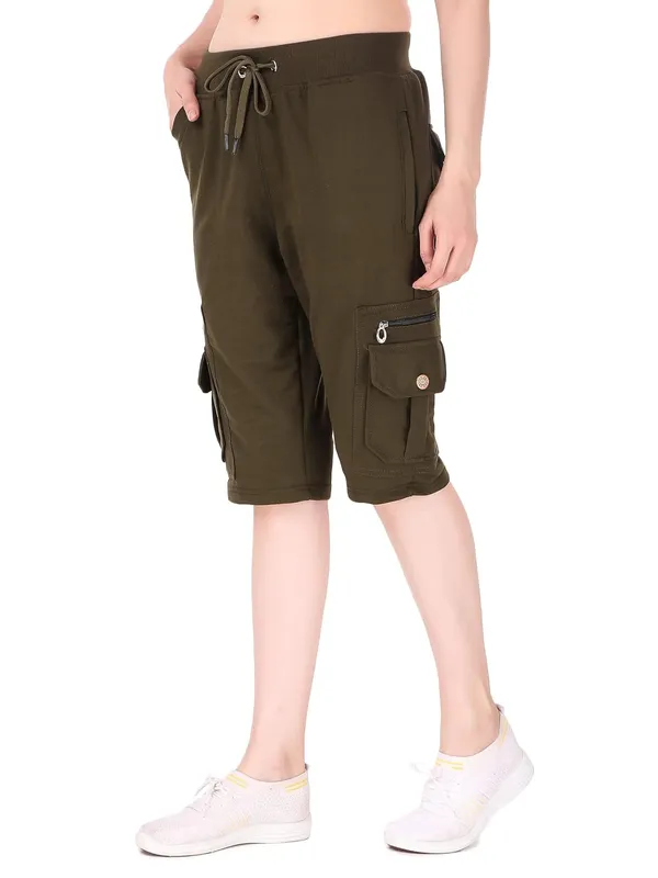 Military_Green_Cargo_Capri_Shorts_With_9_Zippered_Pockets_For_Women_&_Girls
