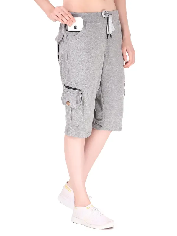 Light_Melange_Cargo_Capri_Shorts_With_9_Pockets_For_Women_&_Girls