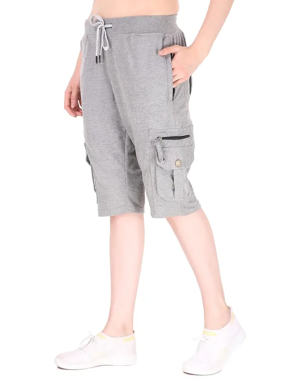 Light_Melange_Cargo_Capri_Shorts_With_9_Pockets_For_Women_&_Girls