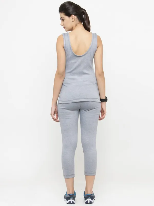 Grey_Melange_Thermal_Top_And_Lower_Set_For_Women_&_Girls