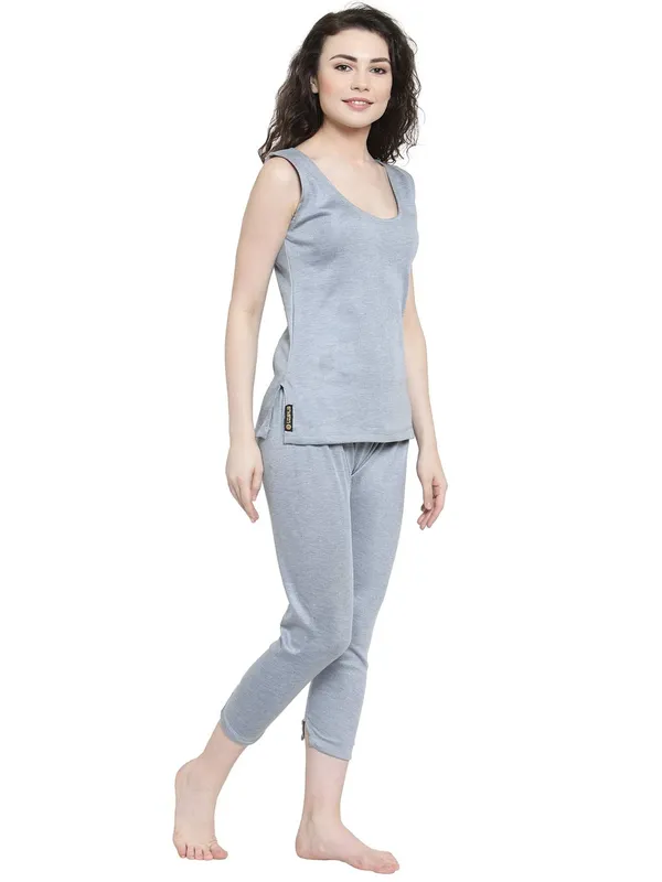 Light_Navy_Thermal_Top_And_Lower_Set_For_Women_&_Girls