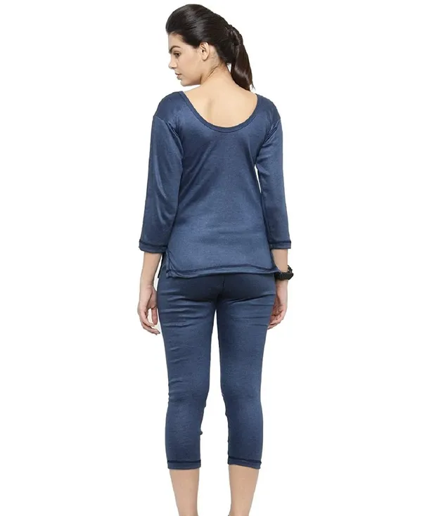 Navy_Solid_Thermal_Top_And_Lower_Set_For_Women_&_Girls