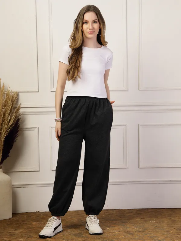 Dark_Melange_Loose_Baggy_Fit_Joggers_With_Side_Pockets_&_Gripped_Hem_For_Women_&_Girls