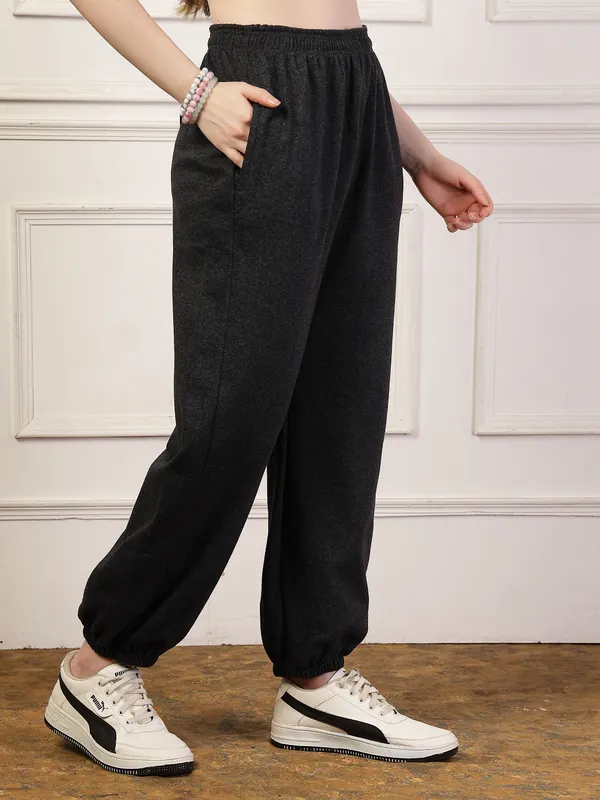 Dark_Melange_Loose_Baggy_Fit_Joggers_With_Side_Pockets_&_Gripped_Hem_For_Women_&_Girls