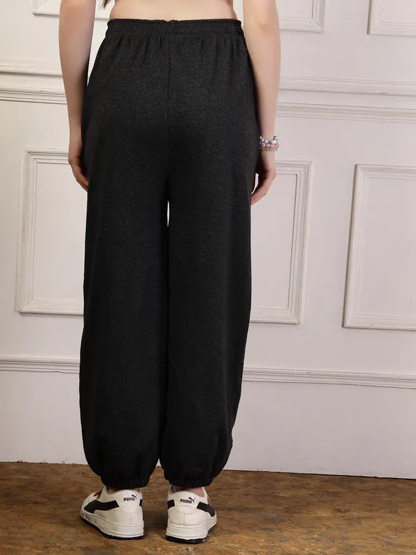 Dark_Melange_Loose_Baggy_Fit_Joggers_With_Side_Pockets_&_Gripped_Hem_For_Women_&_Girls