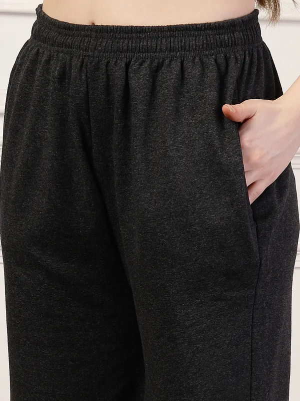 Dark_Melange_Loose_Baggy_Fit_Joggers_With_Side_Pockets_&_Gripped_Hem_For_Women_&_Girls