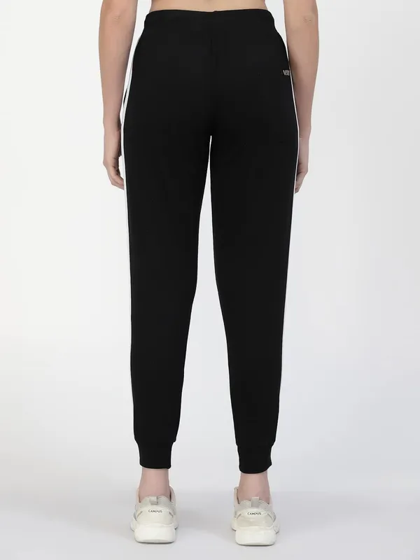 Black_Stretchable_Slim_Fit_Casual_Joggers_For_Women_&_Girls