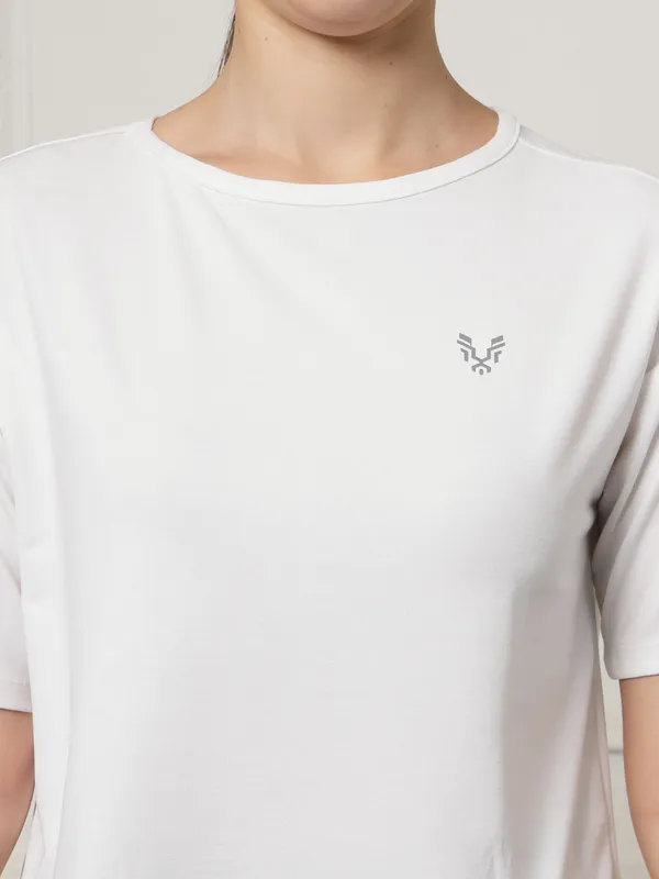 UZARUS_Women's_Regular_Fit_Gym_T-Shirt__Soft,_Breathable_&_Quick-Dry_Activewear__Ideal_for_Workout_,_Yoga,_Running,_Exercise,_Casual_Outings_&_Everyday_Comfort__Lightweight_&_Stretchable_Sportswear_Top_for_women