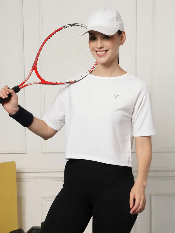 UZARUS_Women's_Regular_Fit_Gym_T-Shirt__Soft,_Breathable_&_Quick-Dry_Activewear__Ideal_for_Workout_,_Yoga,_Running,_Exercise,_Casual_Outings_&_Everyday_Comfort__Lightweight_&_Stretchable_Sportswear_Top_for_women