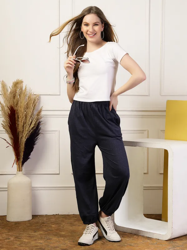 Anthra_Navy_Loose_Baggy_Fit_Joggers_With_Side_Pockets_&_Gripped_Hem_For_Women_&_Girls