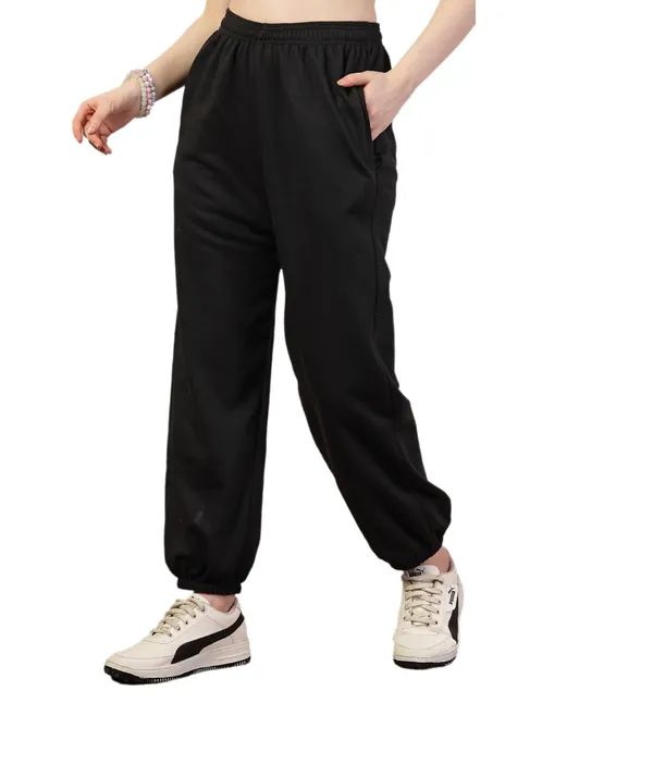 Black_Loose_Baggy_Fit_Joggers_With_Side_Pockets_&_Gripped_Hem_For_Women_&_Girls