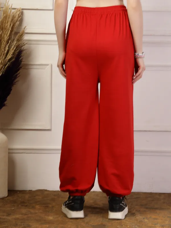 Red_Loose_Baggy_Fit_Joggers_With_Side_Pockets_&_Gripped_Hem_For_Women_&_Girls