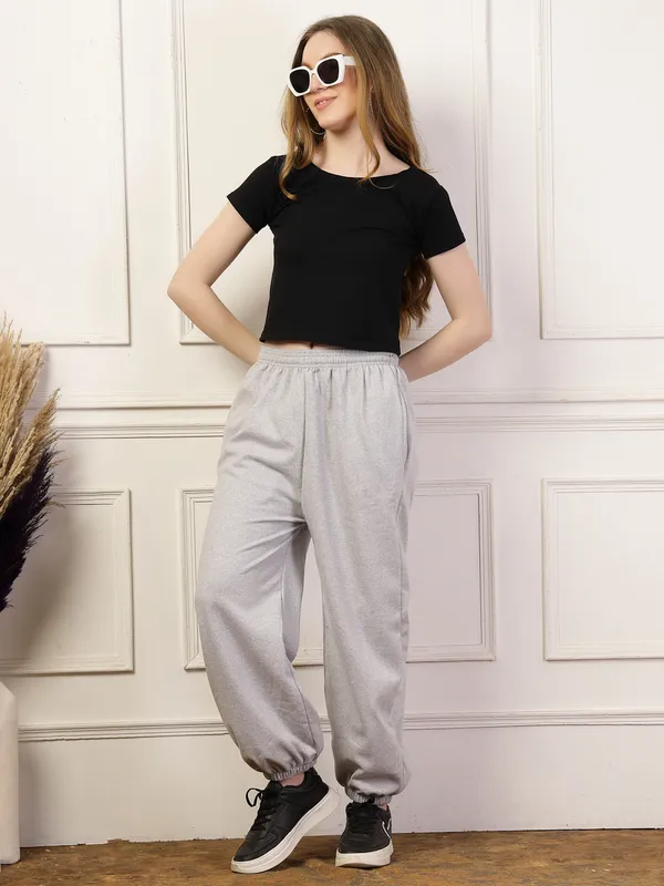 Light_Melange_Loose_Baggy_Fit_Joggers_With_Side_Pockets_&_Gripped_Hem_For_Women_&_Girls