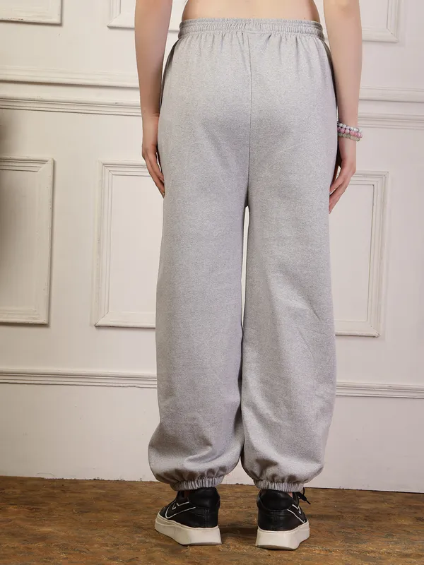 Light_Melange_Loose_Baggy_Fit_Joggers_With_Side_Pockets_&_Gripped_Hem_For_Women_&_Girls