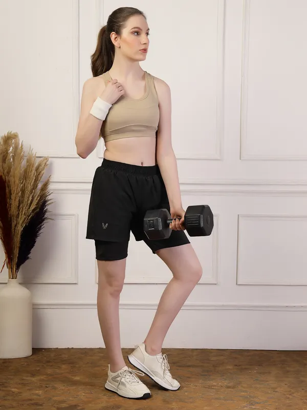 Black_Double_&_Layered_Compression_Shorts_With_Side_Pocket_For_Women_&_Girls
