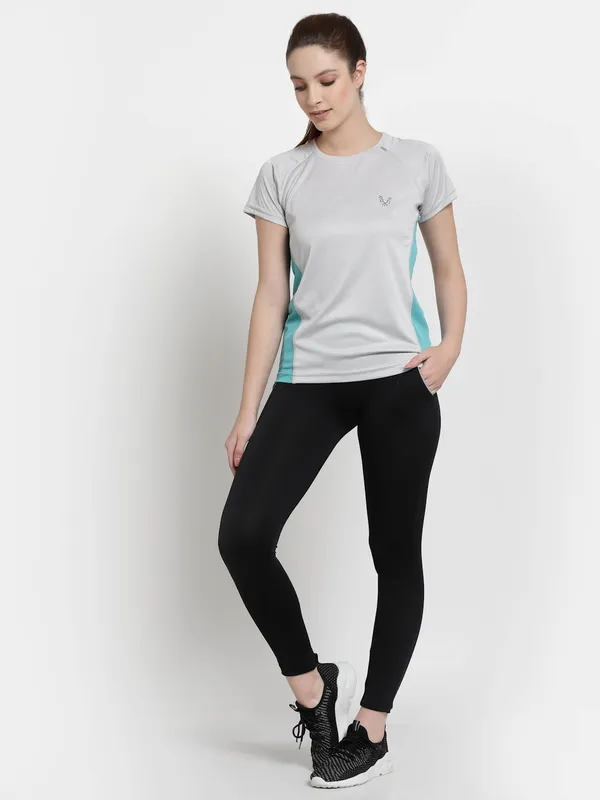 Grey_Roundneck_Polyester_T-Shirt_For_Women