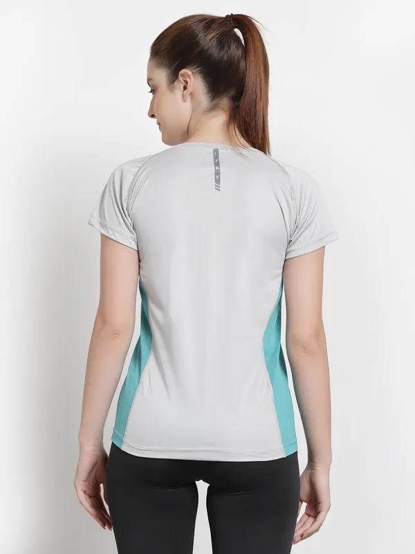 Grey_Roundneck_Polyester_T-Shirt_For_Women