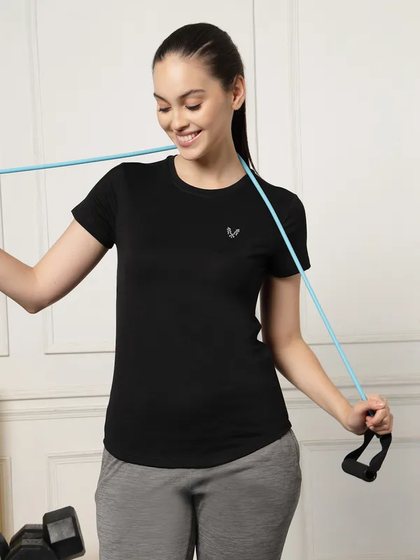 UZARUS_Women's_Regular_Fit_Gym_T-Shirt__Soft,_Breathable_&_Quick-Dry_Activewear__Ideal_for_Workout_,_Yoga,_Running,_Exercise,_Casual_Outings_&_Everyday_Comfort__Lightweight_&_Stretchable_Sportswear_Top_for_women