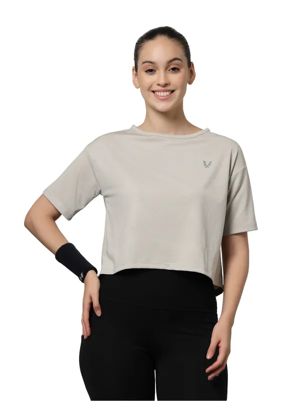UZARUS_Women's_Regular_Fit_Gym_T-Shirt__Soft,_Breathable_&_Quick-Dry_Activewear__Ideal_for_Workout_,_Yoga,_Running,_Exercise,_Casual_Outings_&_Everyday_Comfort__Lightweight_&_Stretchable_Sportswear_Top_for_women
